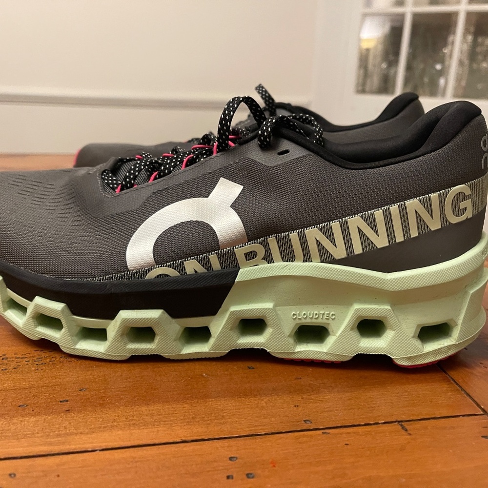 On Cloud Cloud Tec Running Shoes - image 5